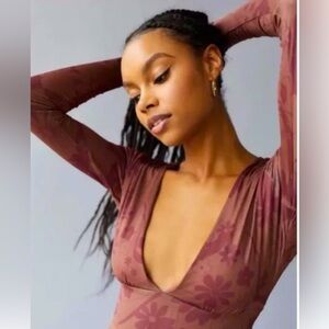 Urban Outfitters Women's M Brown Floral V-Neck Blouse Long Sleeve